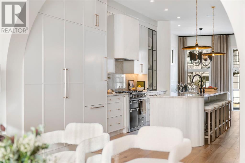 Single Family House for Sale in   Avenue SW Altadore Calgary 