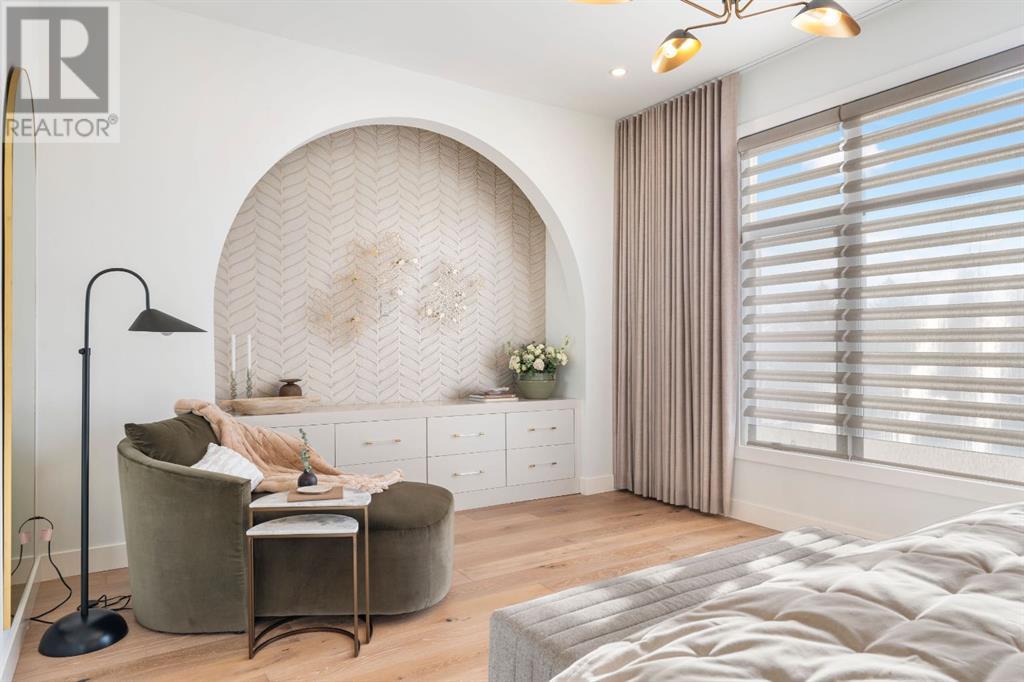 Single Family House for Sale in   Avenue SW Altadore Calgary 