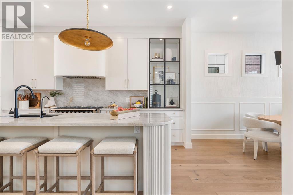 Single Family House for Sale in   Avenue SW Altadore Calgary 