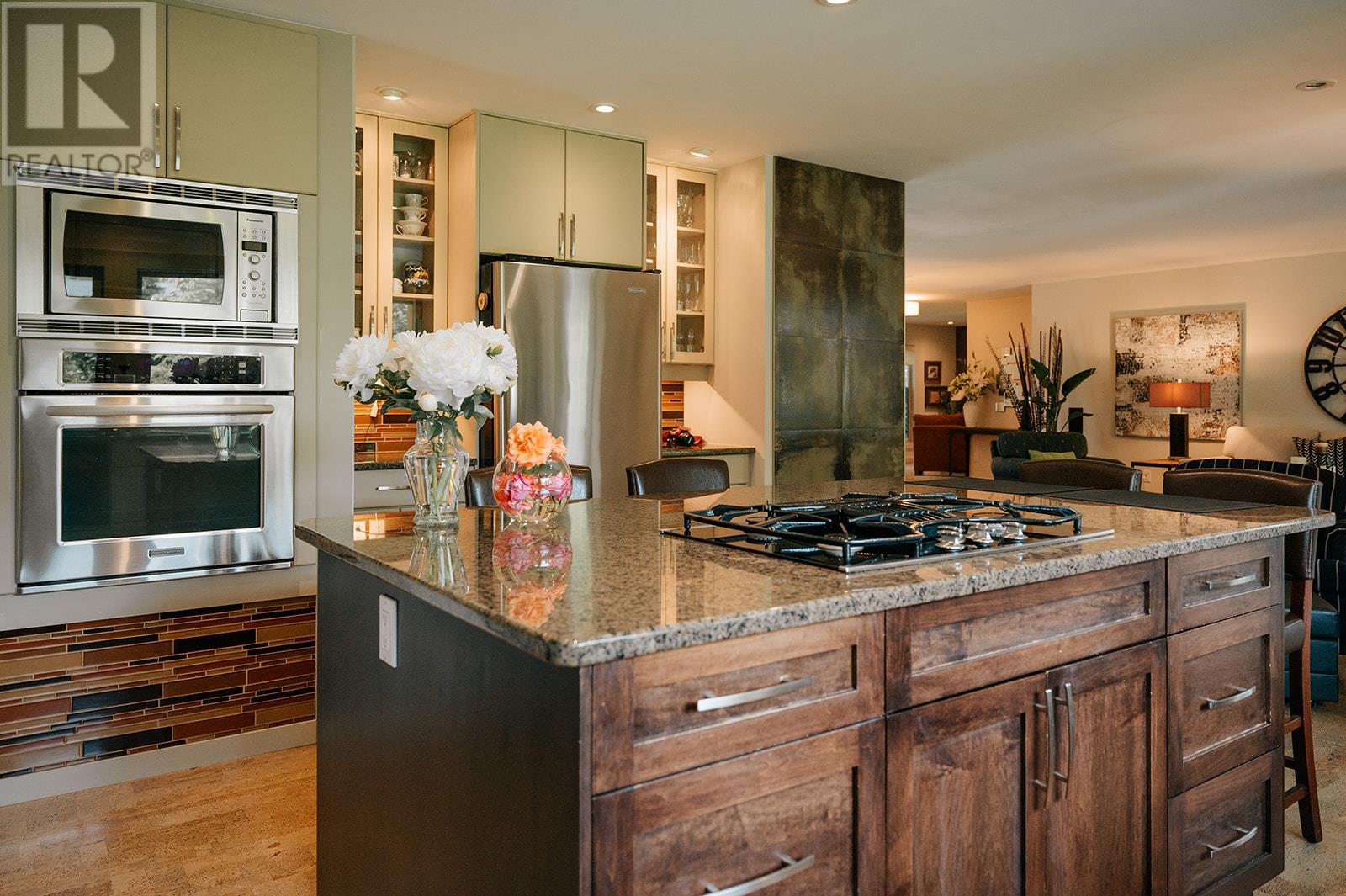 Photo 18 of 2150 28 Street Ne, Salmon Arm BC
