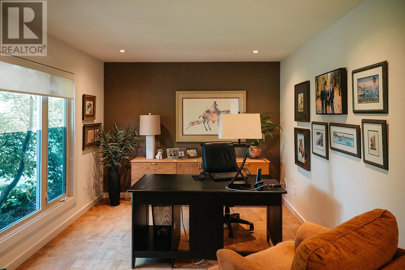 Photo 3 of 2150 28 Street Ne, Salmon Arm BC