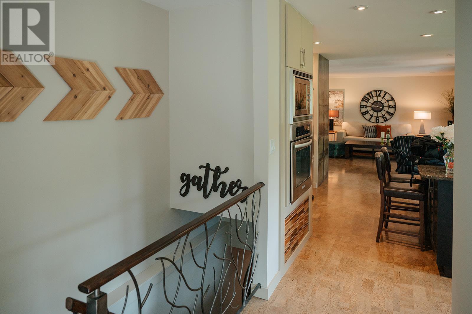 Photo 11 of 2150 28 Street Ne, Salmon Arm BC