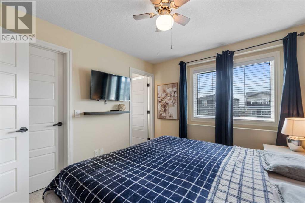 572 SAVANNA BOULEVARD NE - Image 23