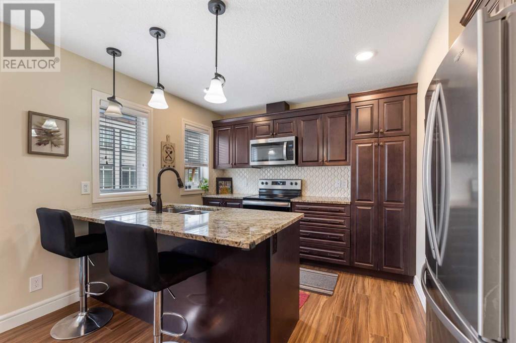 572 SAVANNA BOULEVARD NE - Image 7
