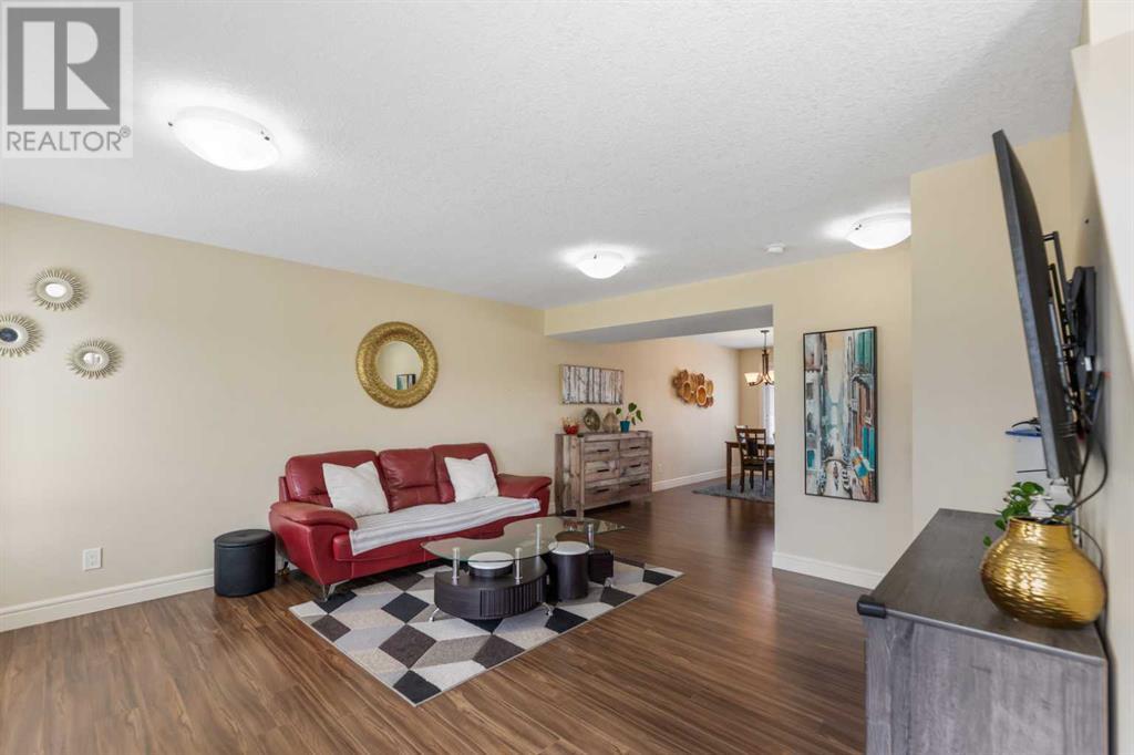 572 SAVANNA BOULEVARD NE - Image 11