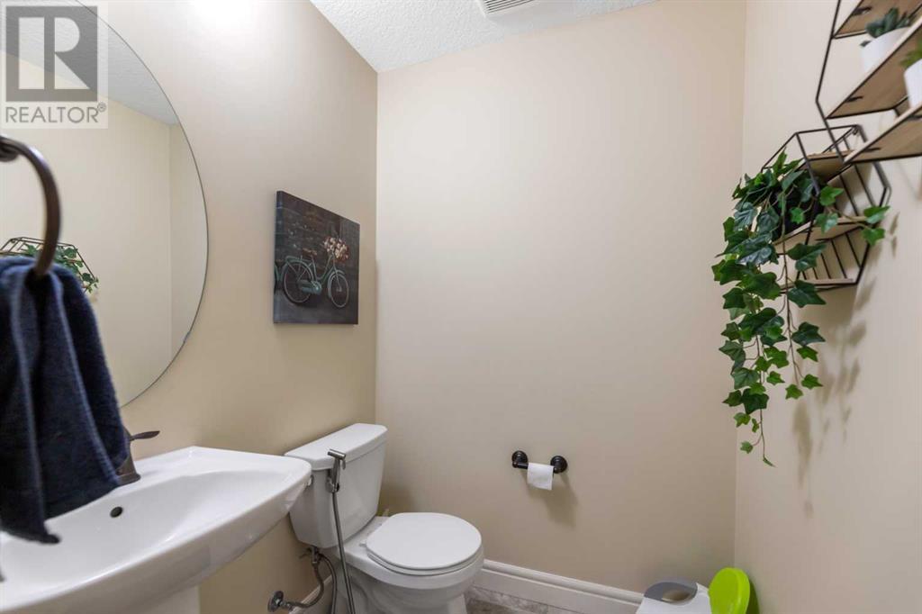 572 SAVANNA BOULEVARD NE - Image 16