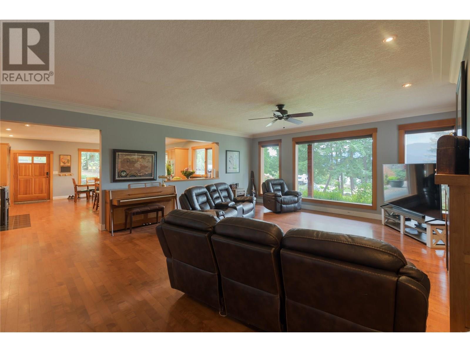 3045 Lindberg Road, Sorrento