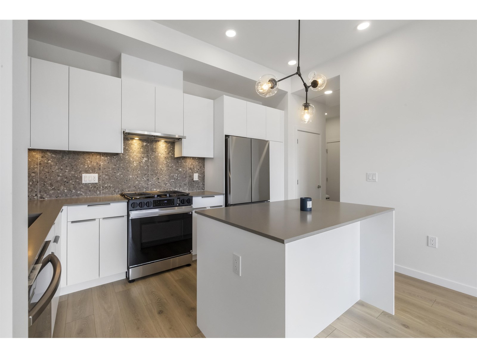 Photo 13 of 615 7936 206 Street, Langley BC