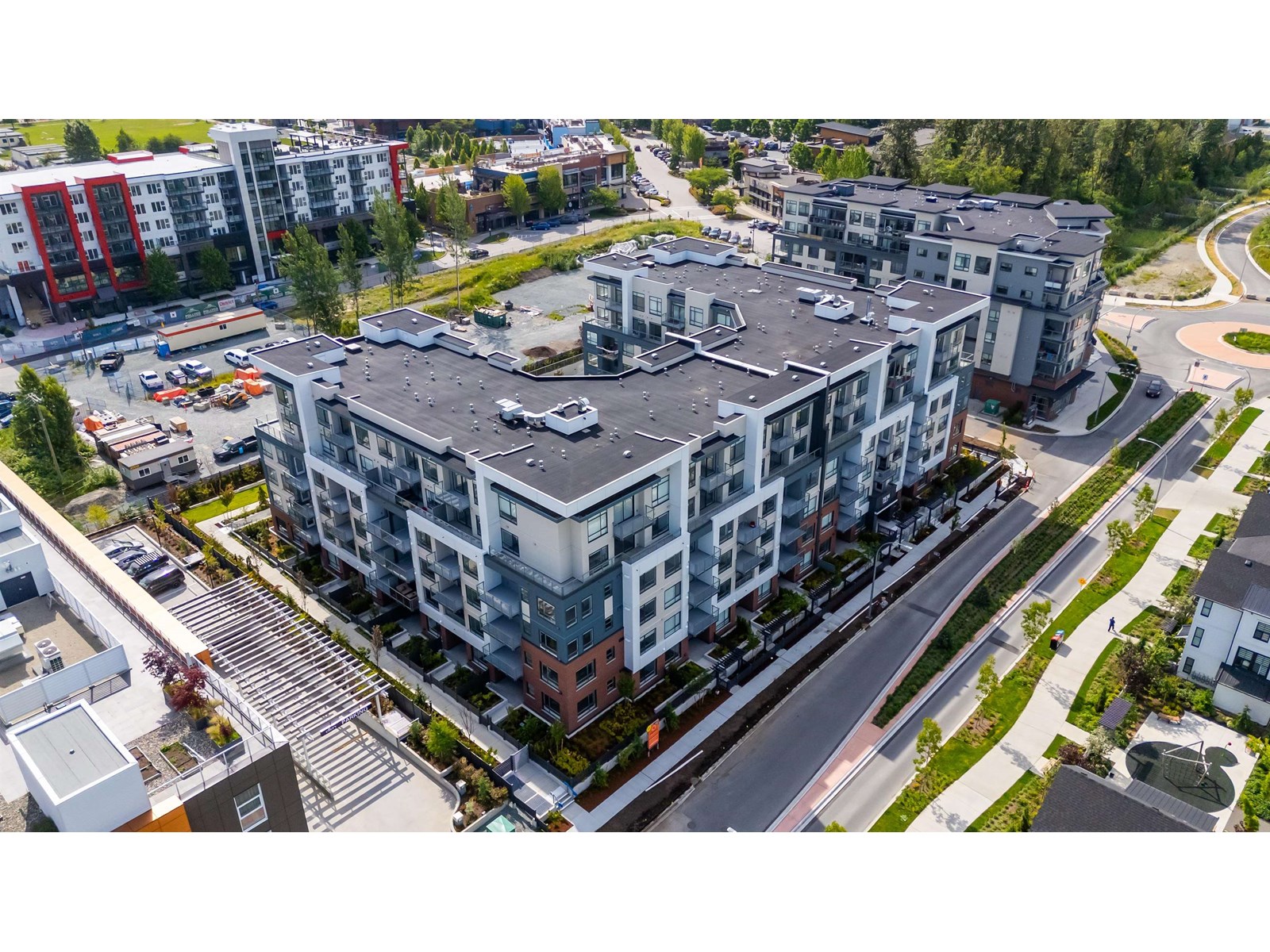 Photo 39 of 615 7936 206 Street, Langley BC