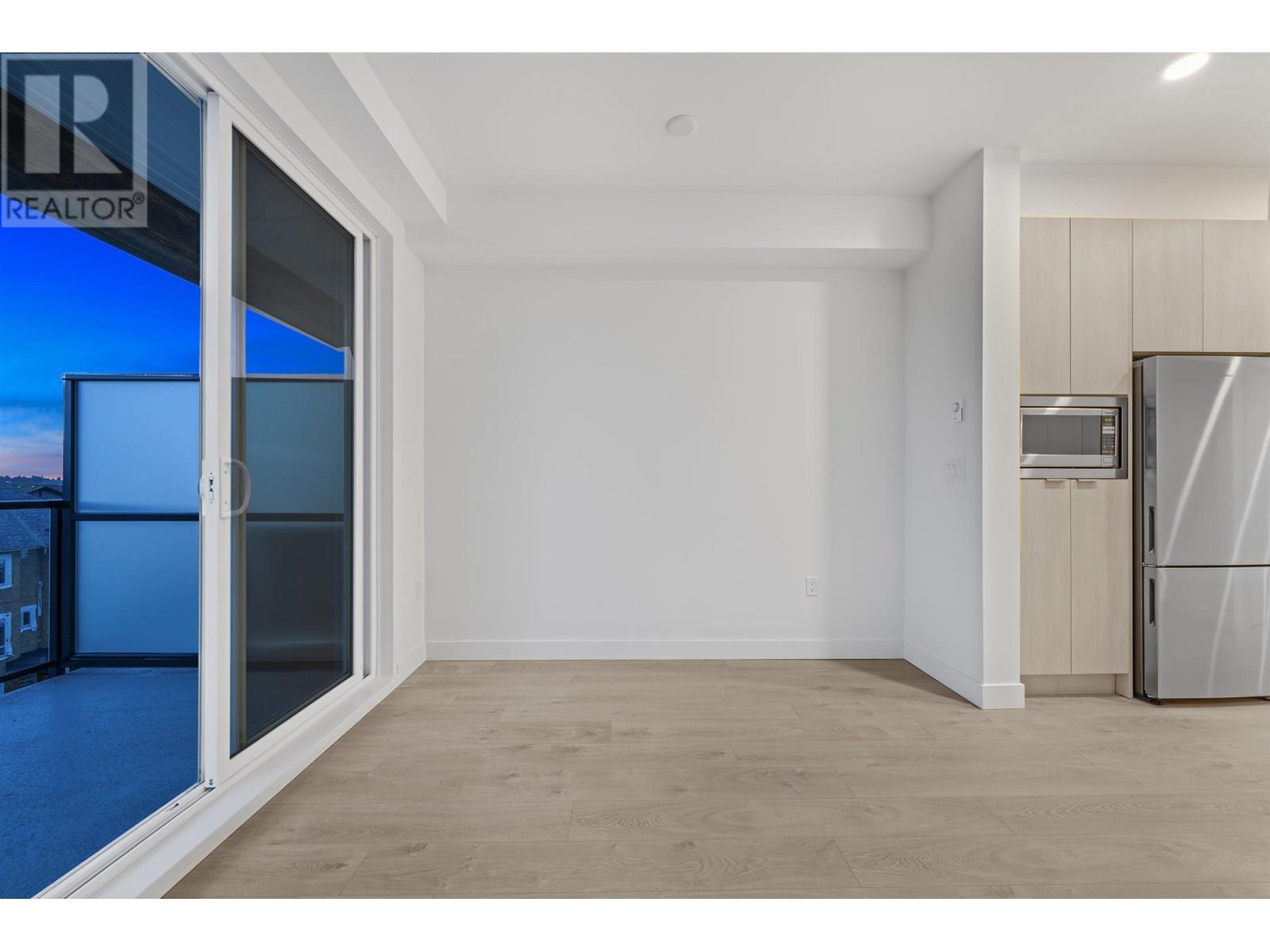 Photo 3 of 410 2499 Rabbit Drive, Tsawwassen BC