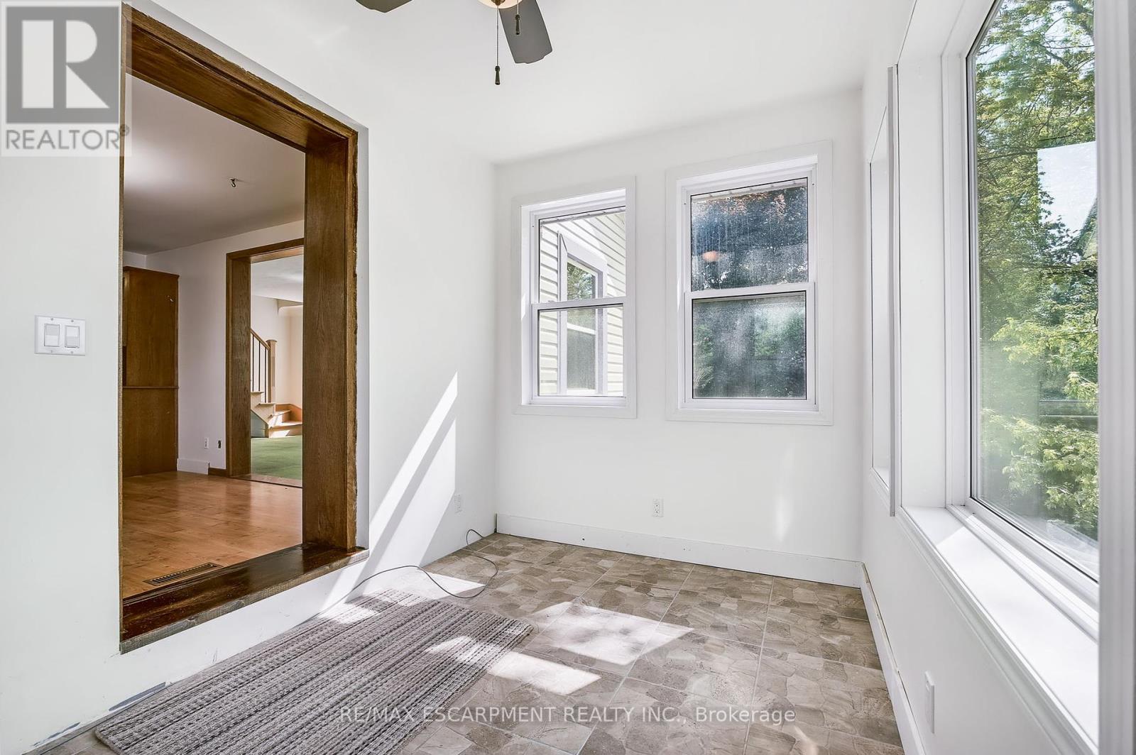 Photo 6 of 483 Harvest Road, Hamilton ON