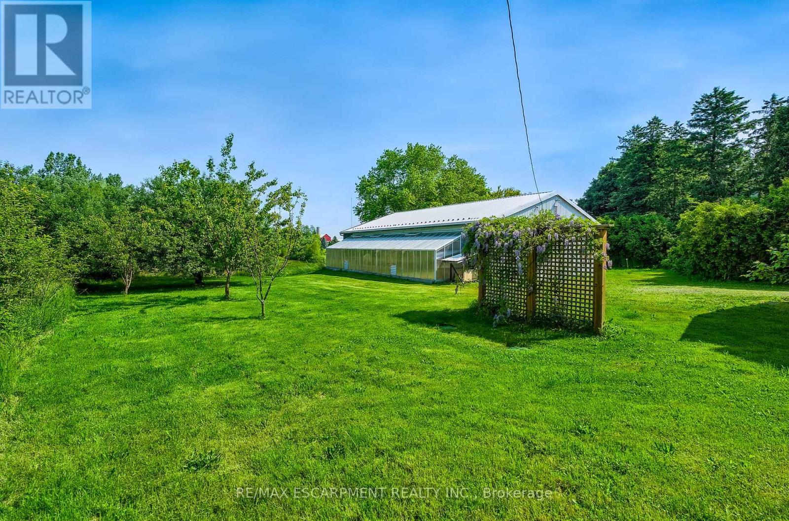 Photo 34 of 483 Harvest Road, Hamilton ON