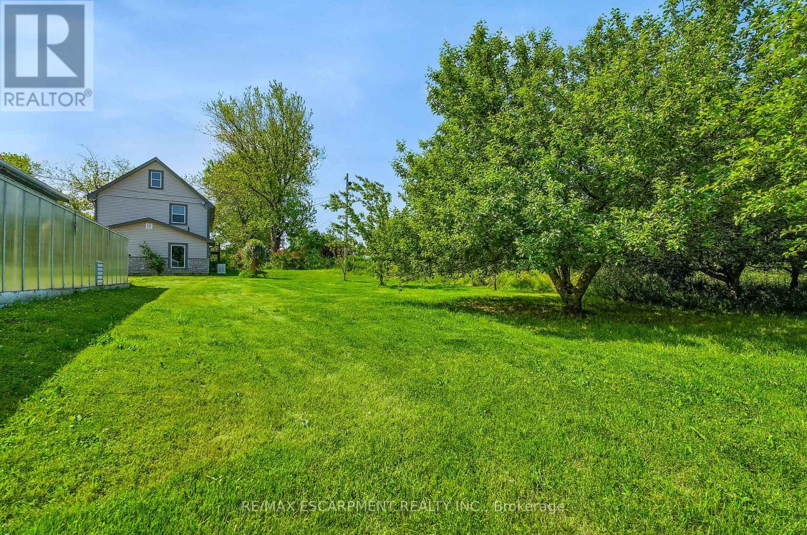 Photo 31 of 483 Harvest Road, Hamilton ON