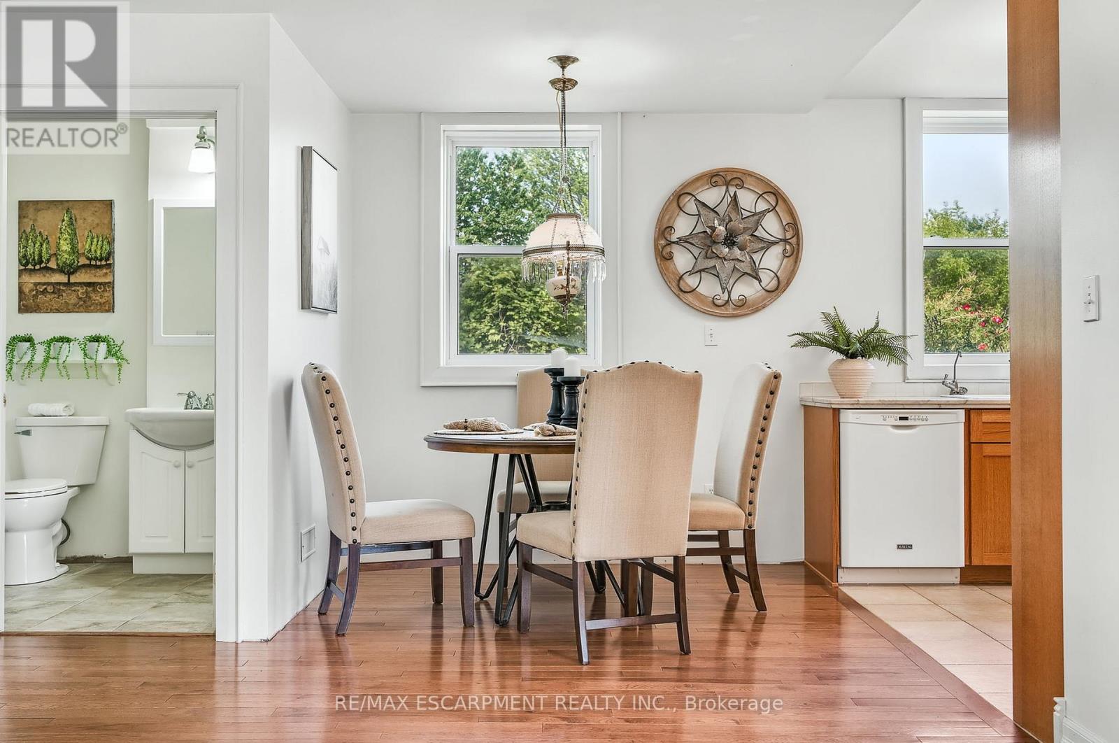 Photo 3 of 483 Harvest Road, Hamilton ON