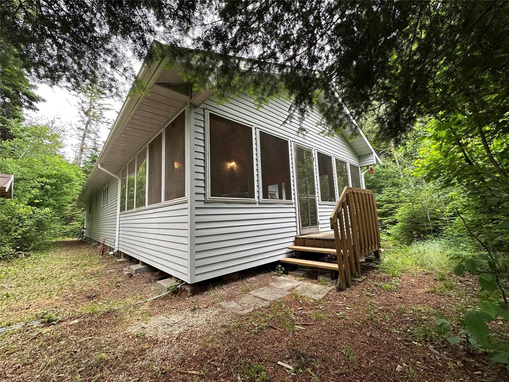 Photo 47 of 220 7th Avenue, Victoria Beach MB