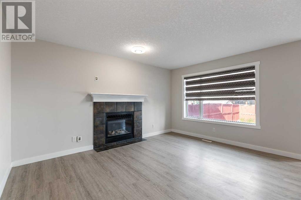 Single Family House for Sale in  Saddlecrest Boulevard NE Saddle Ridge Calgary 