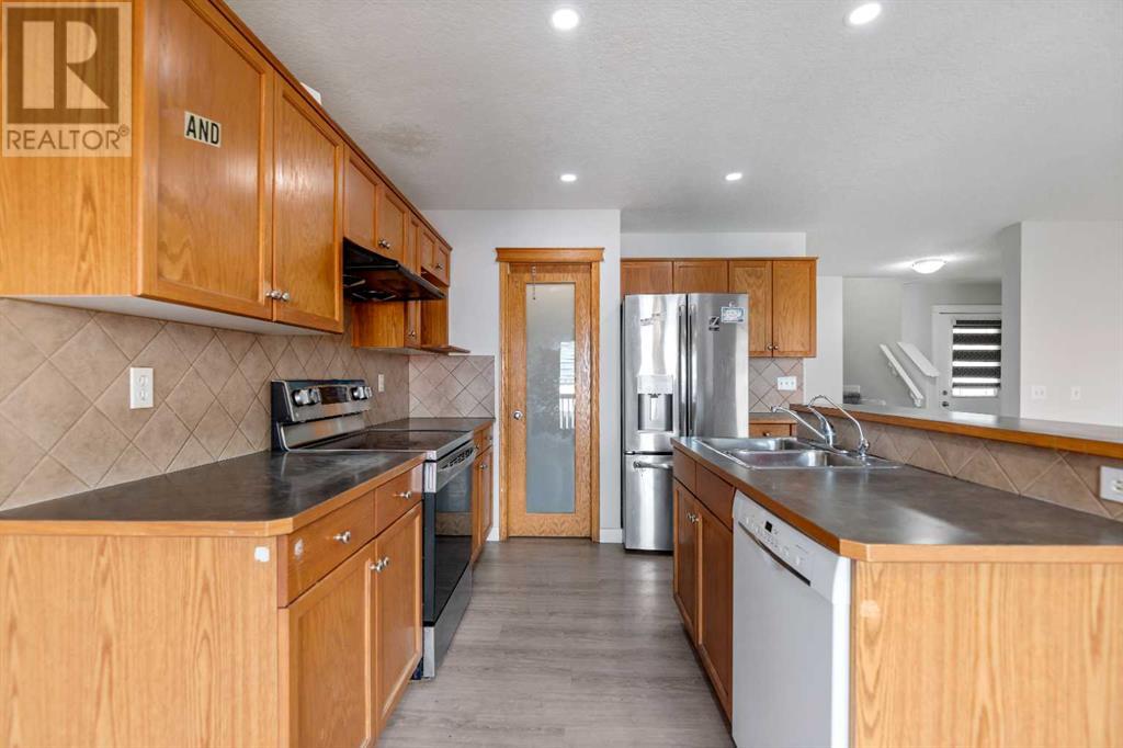 Single Family House for Sale in  Saddlecrest Boulevard NE Saddle Ridge Calgary 
