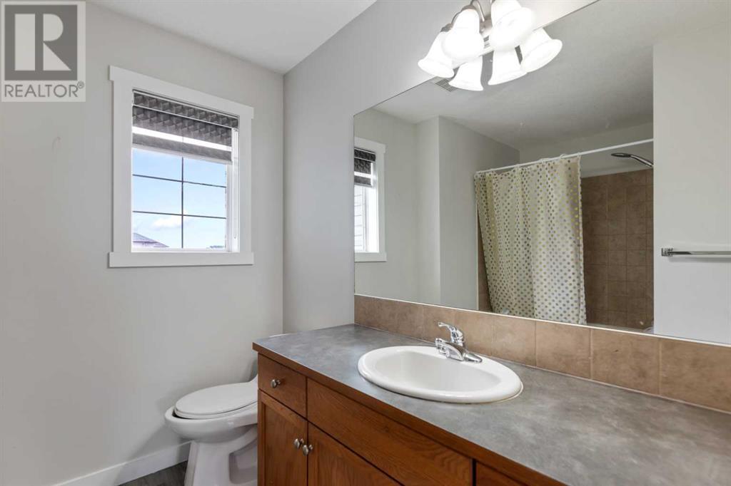 Single Family House for Sale in  Saddlecrest Boulevard NE Saddle Ridge Calgary 