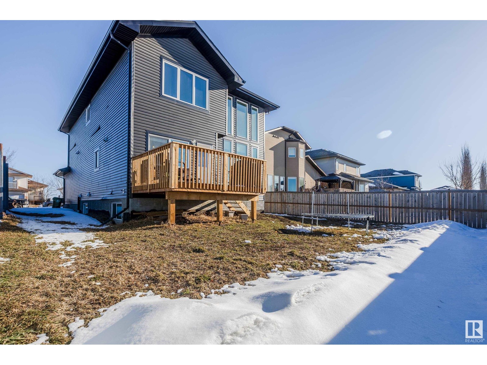 Photo 35 of 10511 106 Av, Morinville AB
