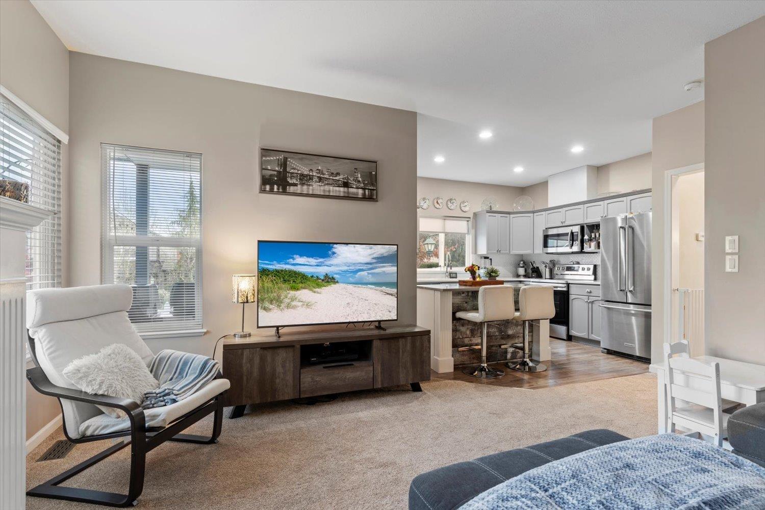 Photo 10 of 4330 Bill Reid Terrace, Abbotsford BC