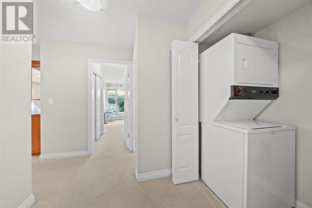 Photo 9 of 101 988 W 54th Avenue, Vancouver BC
