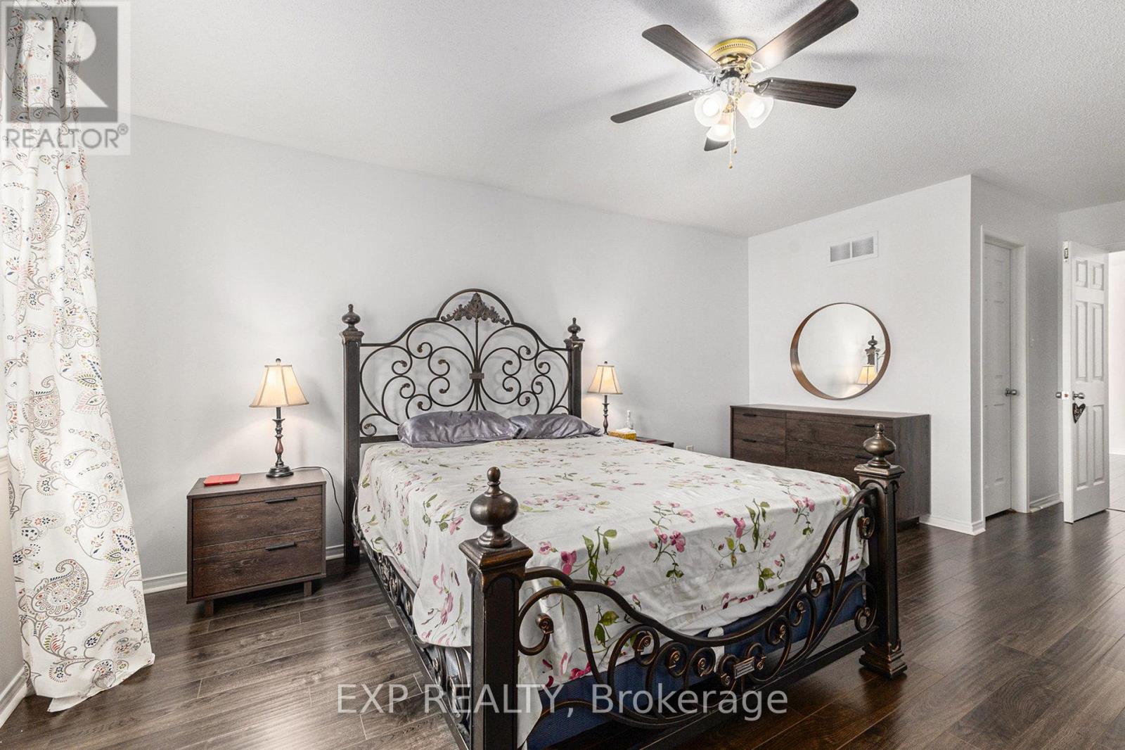 Photo 27 of 407 Heathrow Private, Ottawa ON