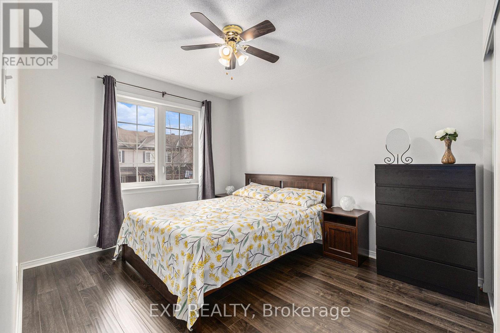 Photo 30 of 407 Heathrow Private, Ottawa ON