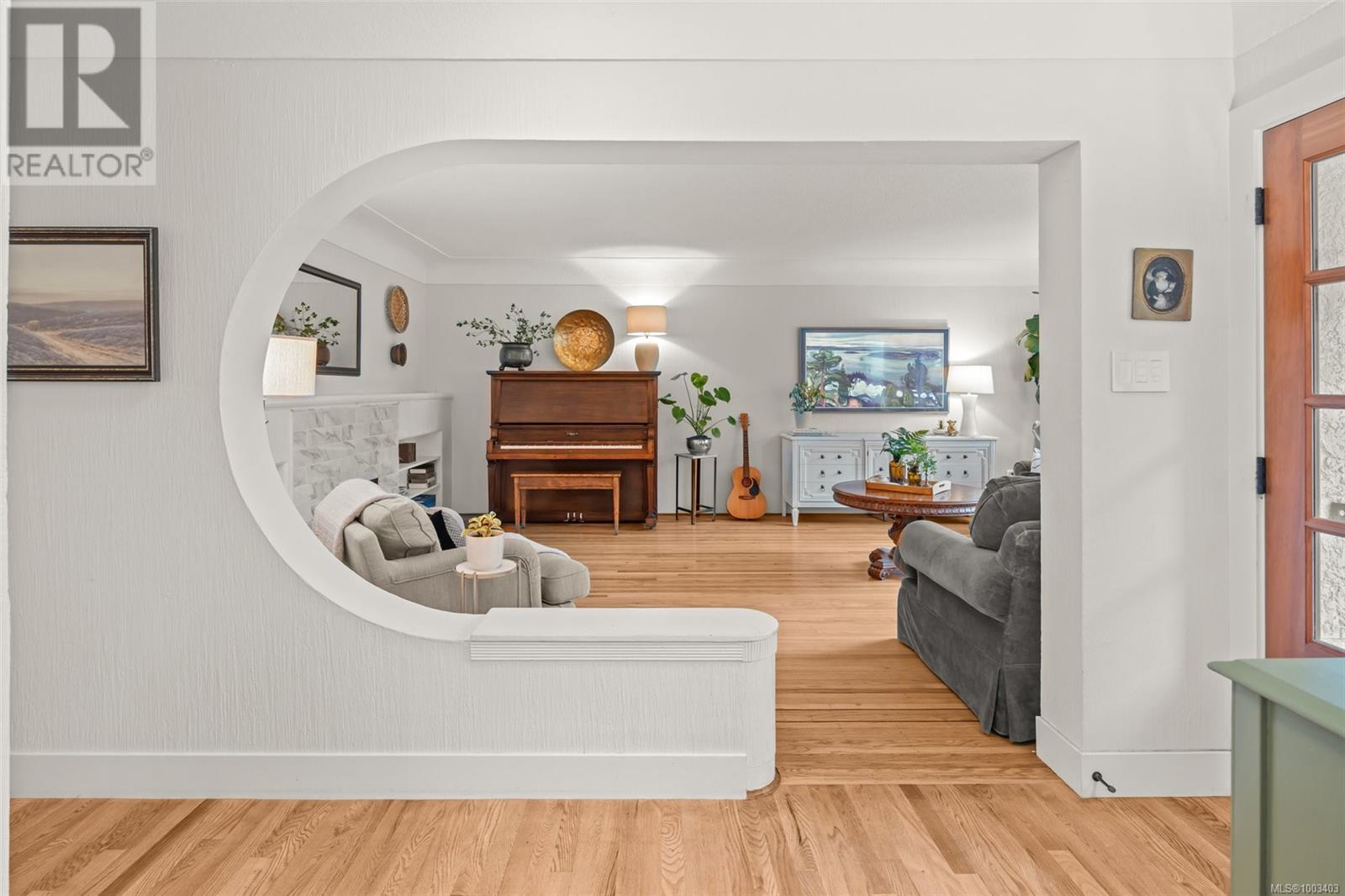 2620 Margate Ave, Oak Bay