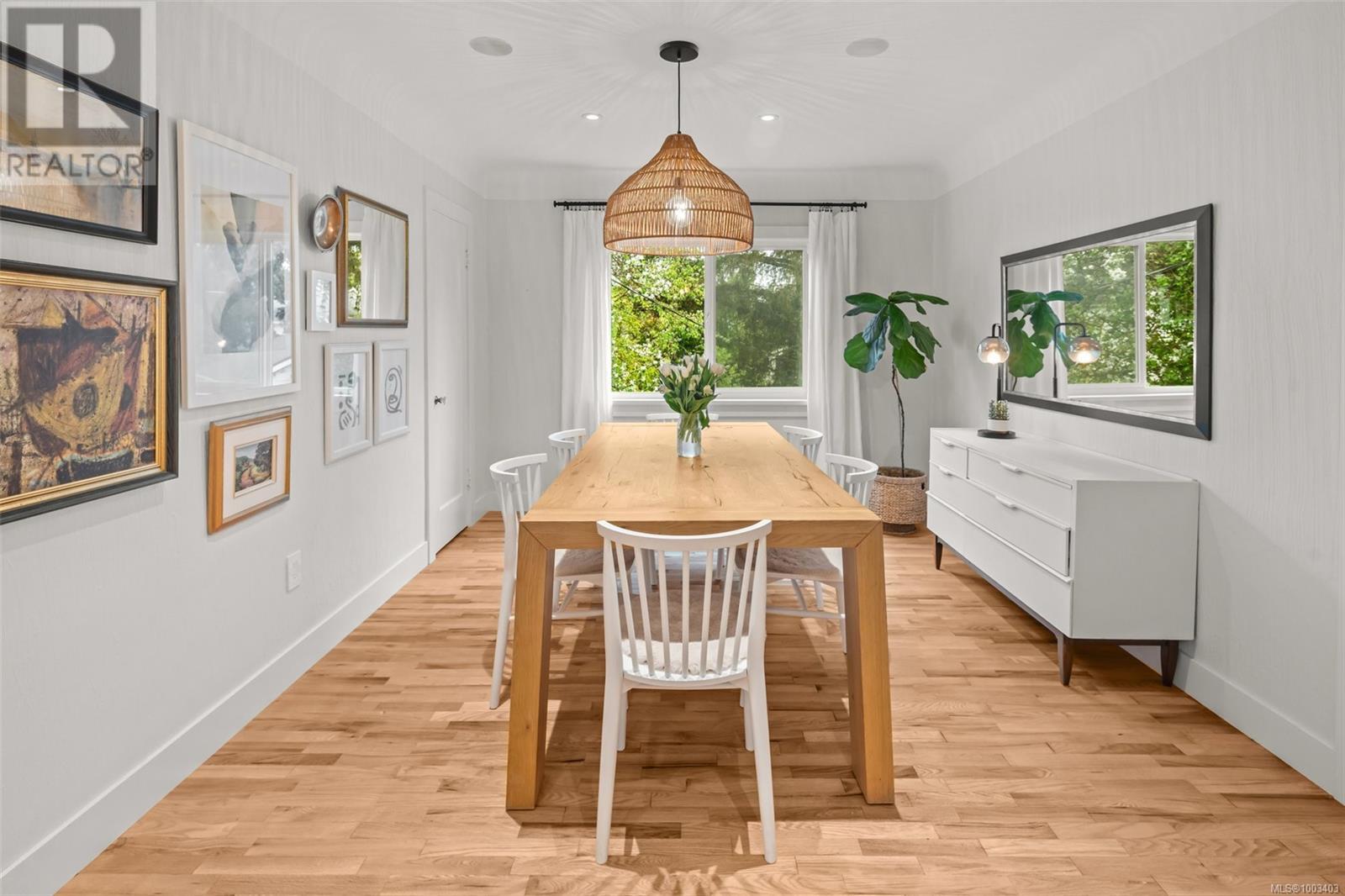 2620 Margate Ave, Oak Bay