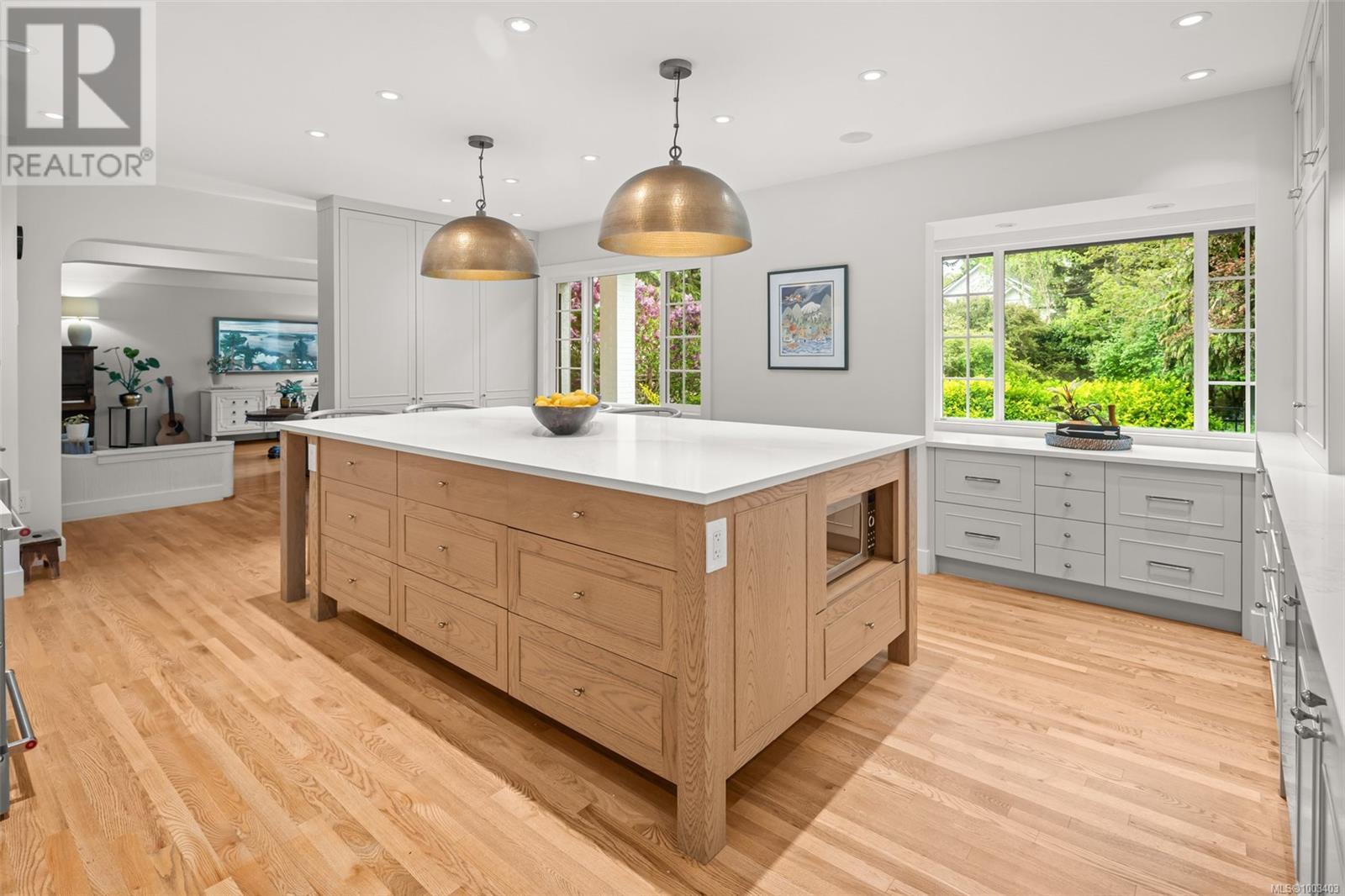 2620 Margate Ave, Oak Bay