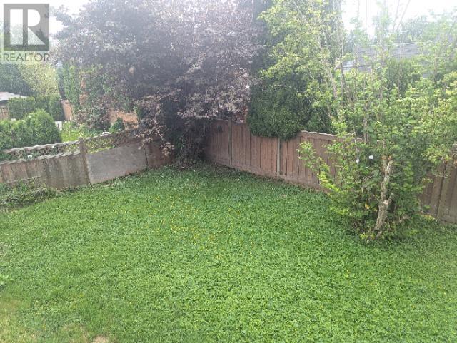 Photo 14 of 22964 Reid Avenue, Maple Ridge BC