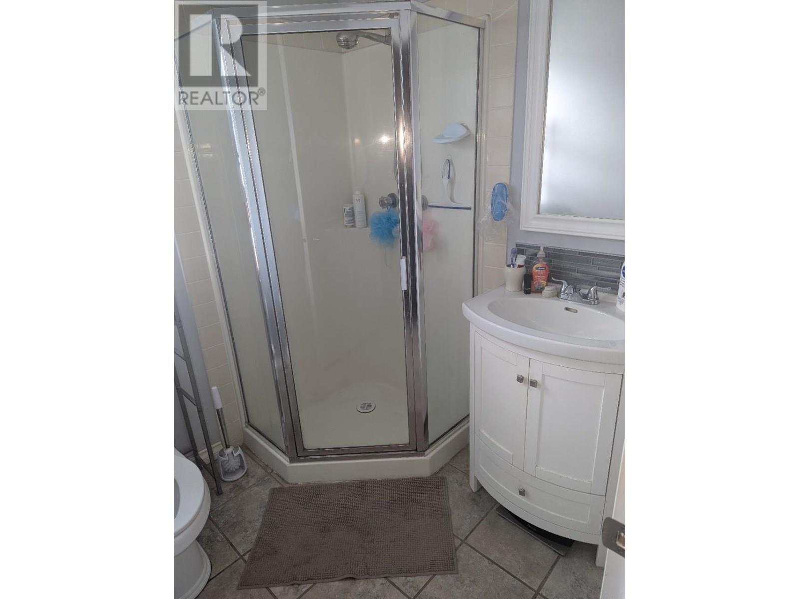 Photo 15 of 22964 Reid Avenue, Maple Ridge BC