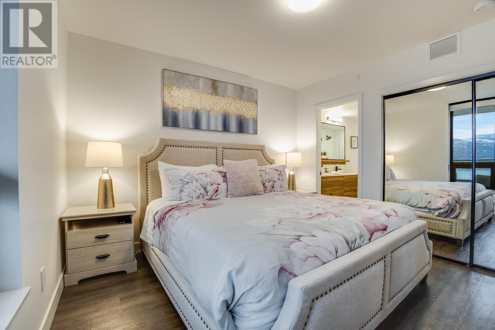 2203 1471 St Paul Street, Kelowna