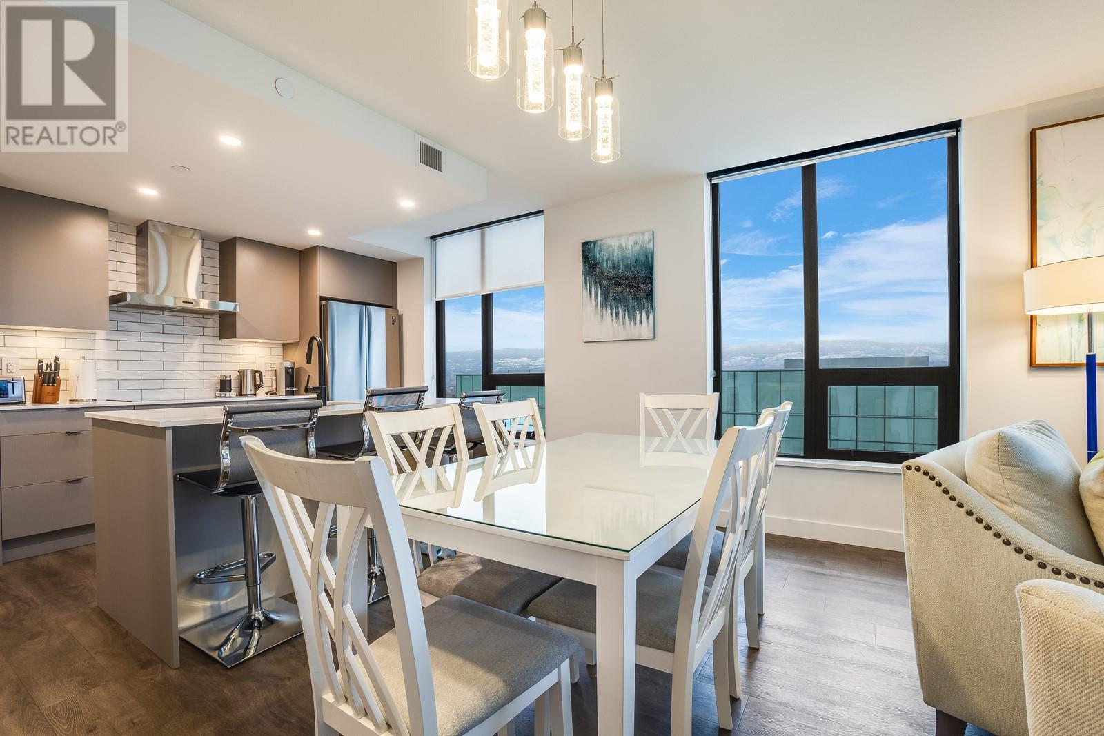 2203 1471 St Paul Street, Kelowna
