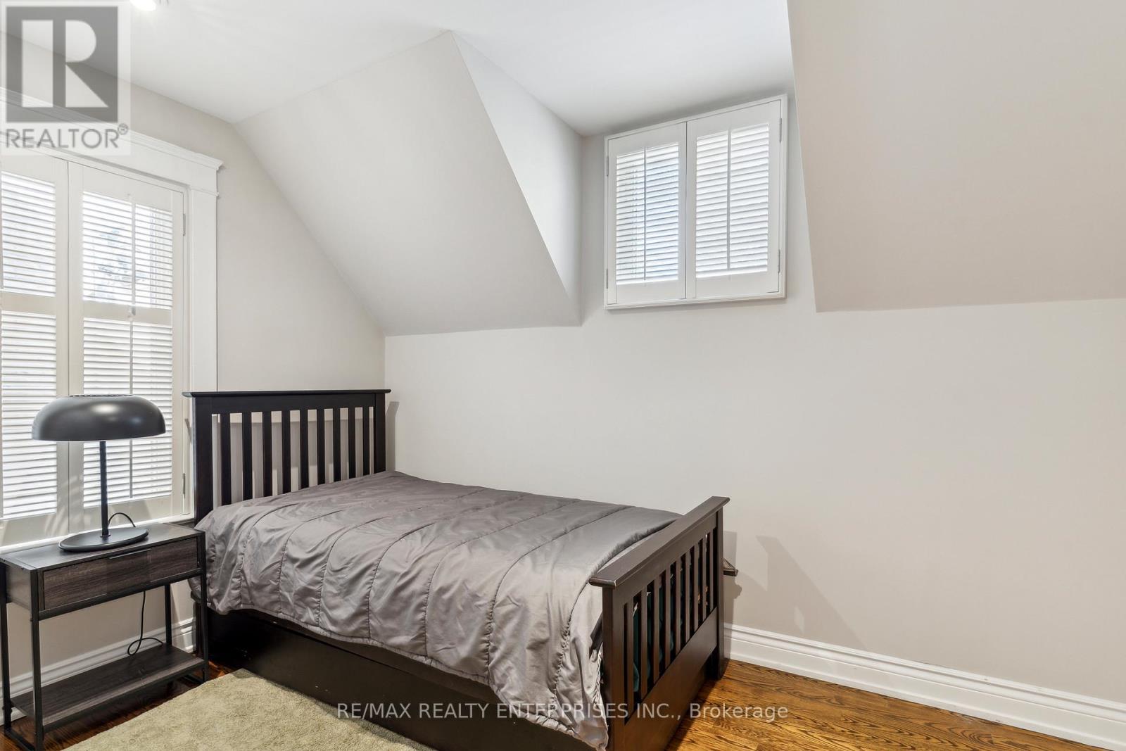 Photo 46 of 70 Oriole Road, Toronto ON