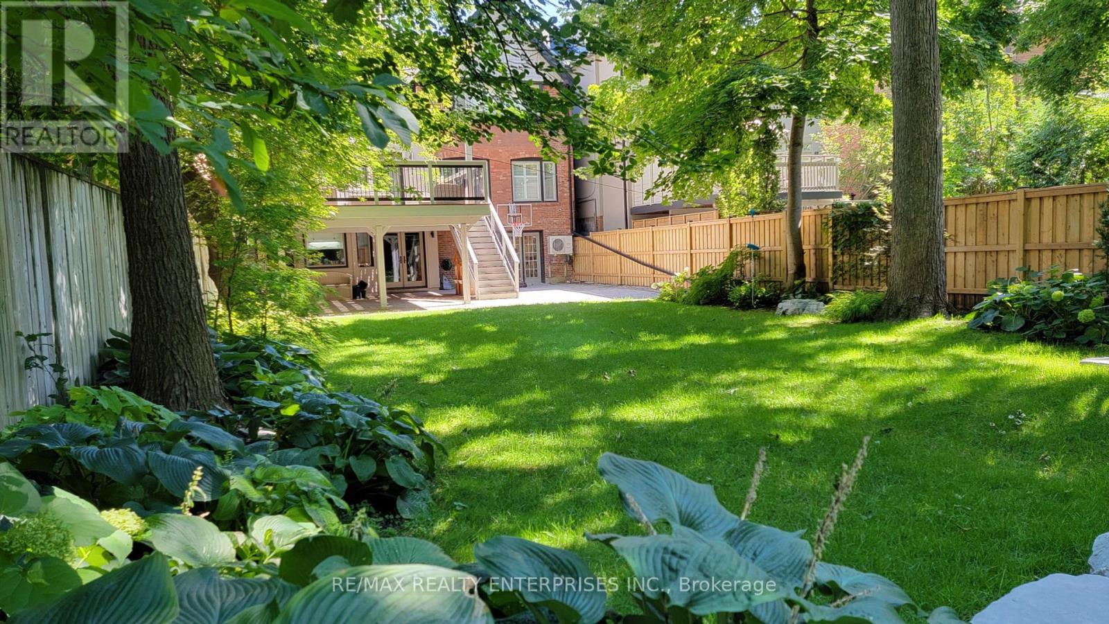Photo 15 of 70 Oriole Road, Toronto ON