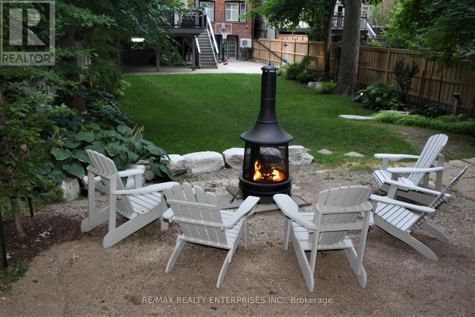 Photo 25 of 70 Oriole Road, Toronto ON