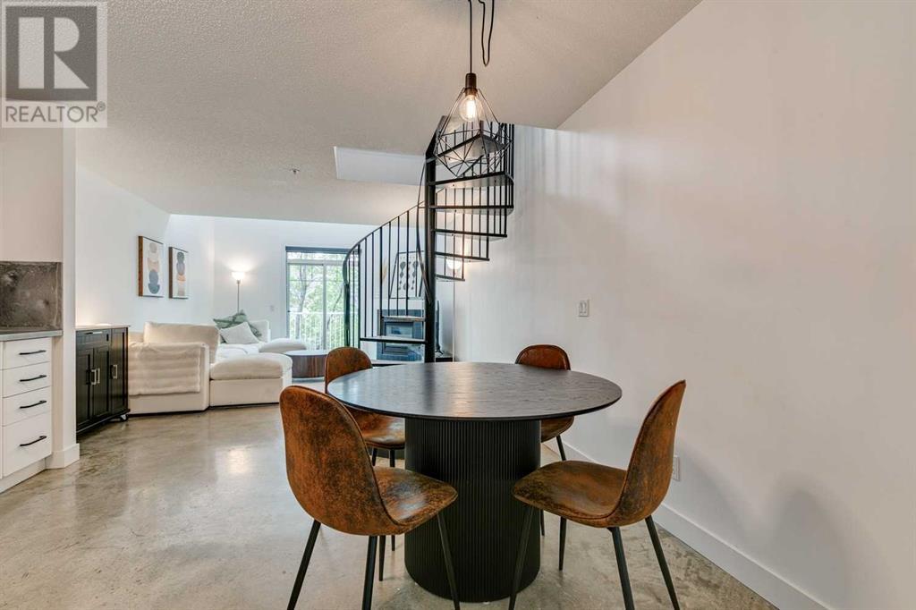 Single Family House Multi-level for Sale in    Avenue SW Altadore Calgary 