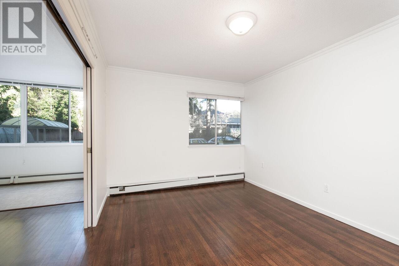 108 1425 ESQUIMALT AVENUE, West Vancouver