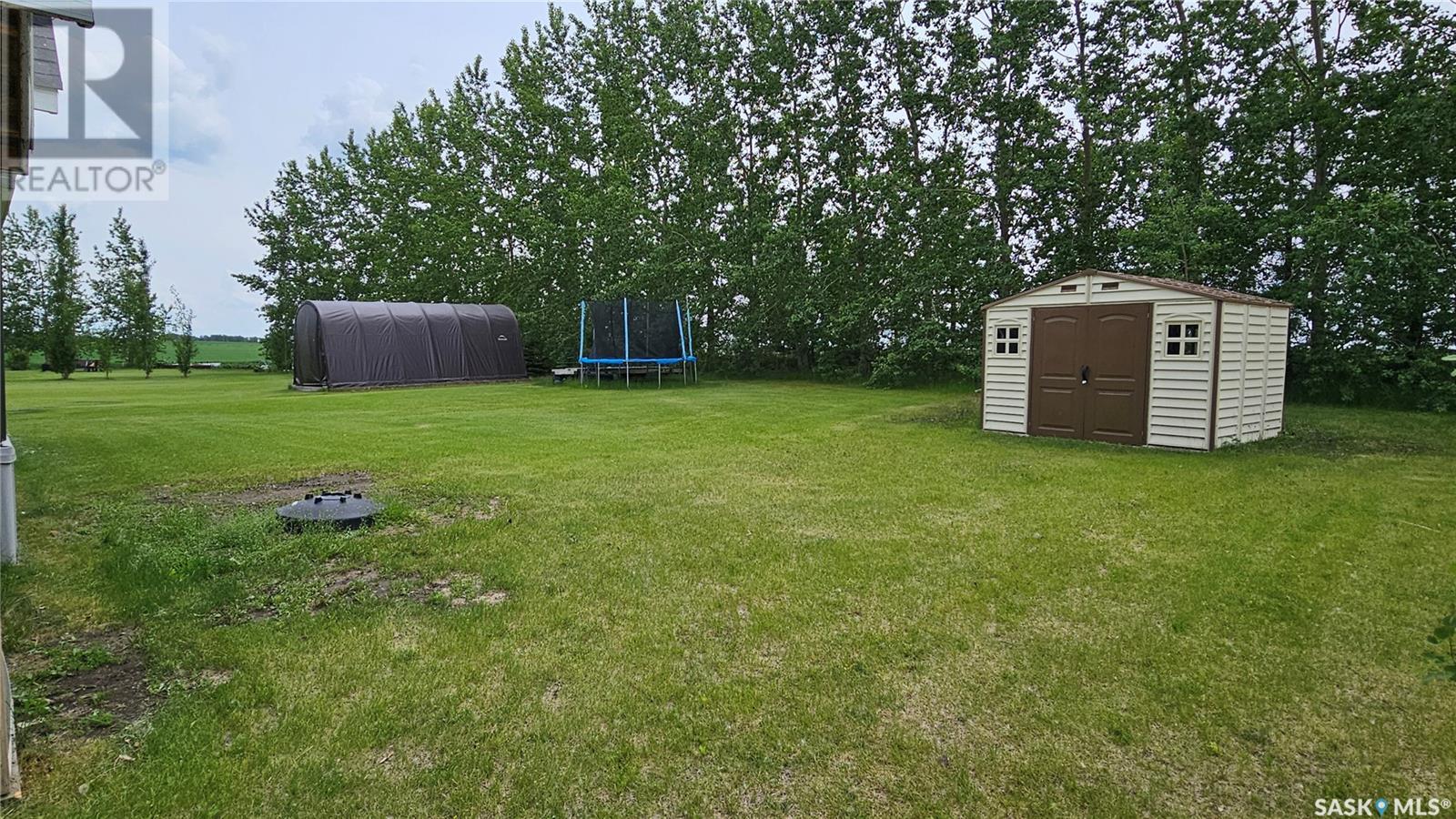 Photo 12 of 106 Lakeshore Drive, Three Lakes Rm No 400 SK