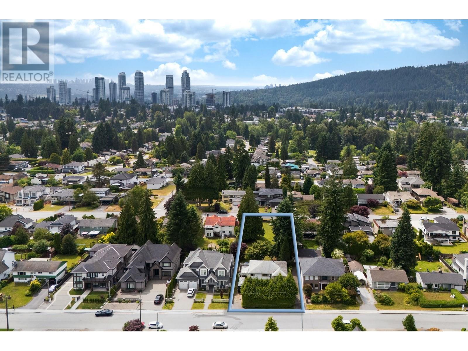 Photo 15 of 892 Macintosh Street, Coquitlam BC