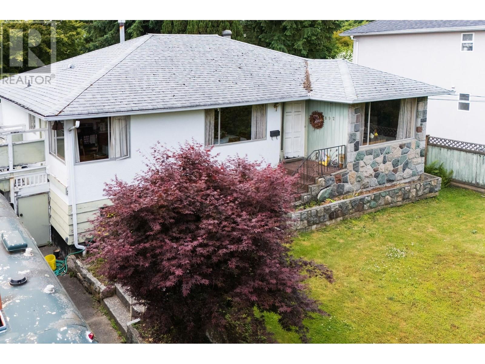 Photo 22 of 892 Macintosh Street, Coquitlam BC