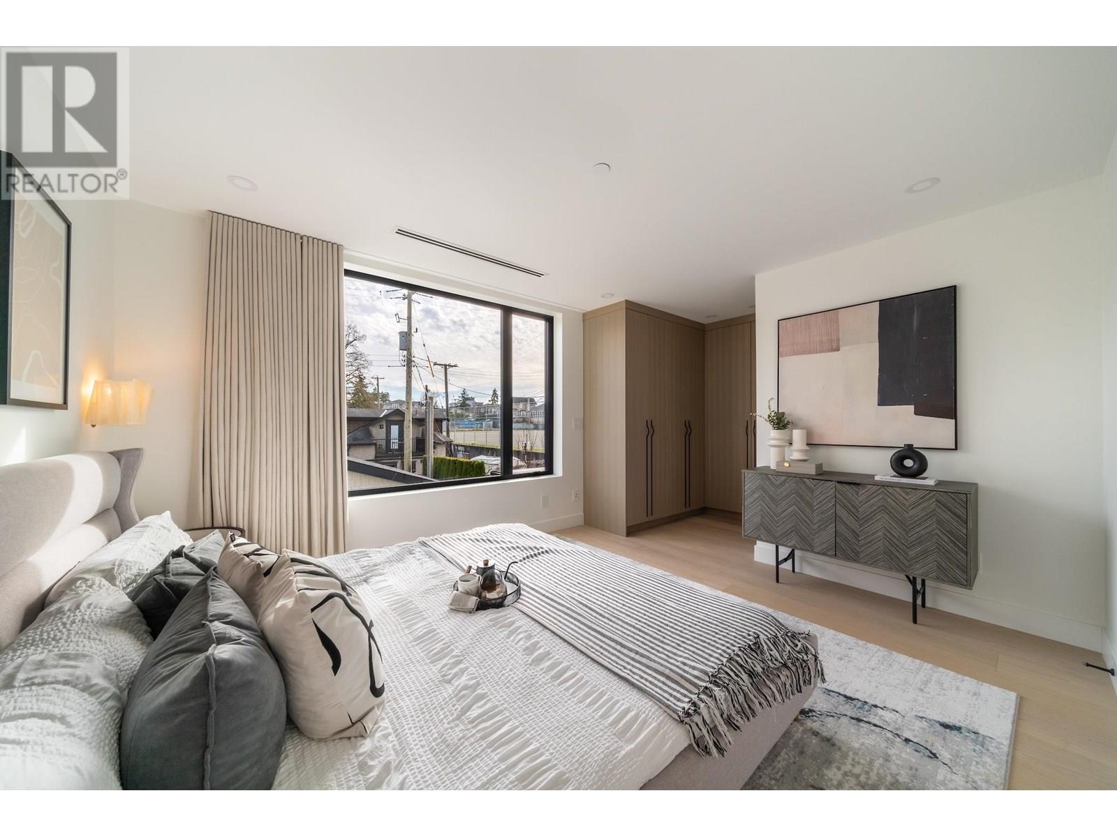 Photo 21 of 2 280 E 32 Avenue, Vancouver BC