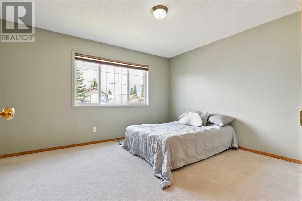 Single Family House for Sale in  Covewood Park NE Coventry Hills Calgary 