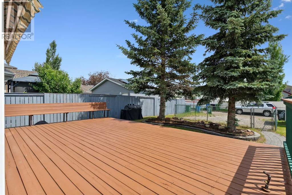 Single Family House for Sale in  Covewood Park NE Coventry Hills Calgary 