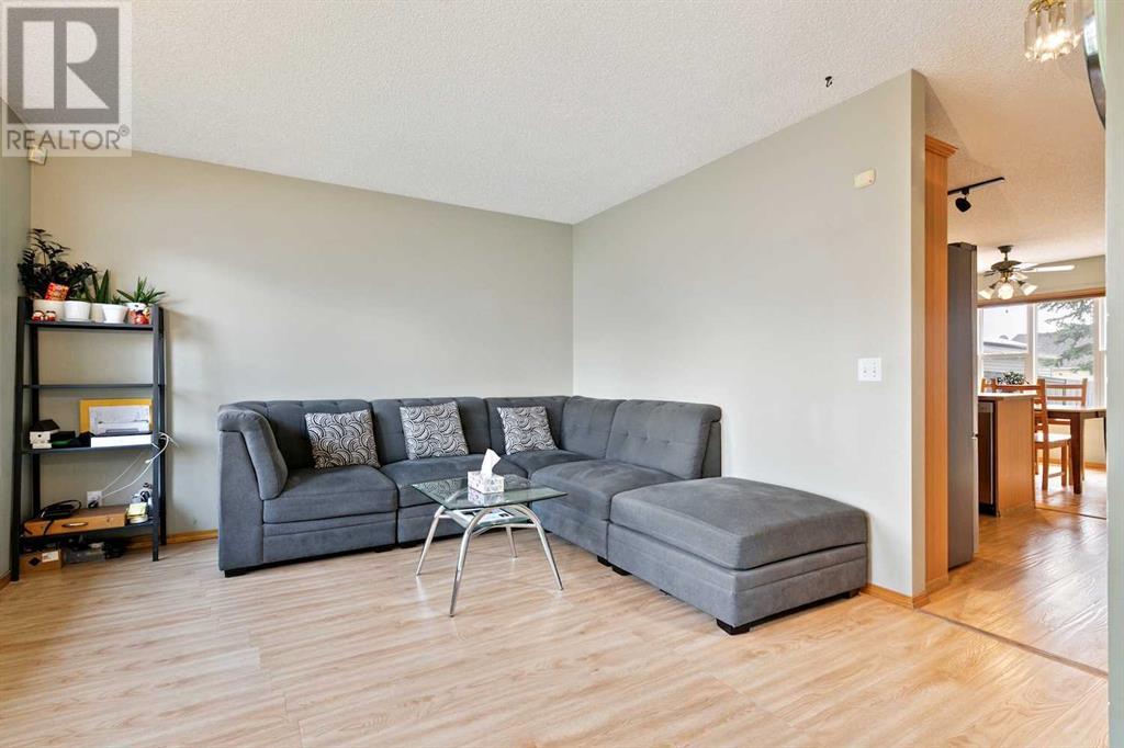 Single Family House for Sale in  Covewood Park NE Coventry Hills Calgary 