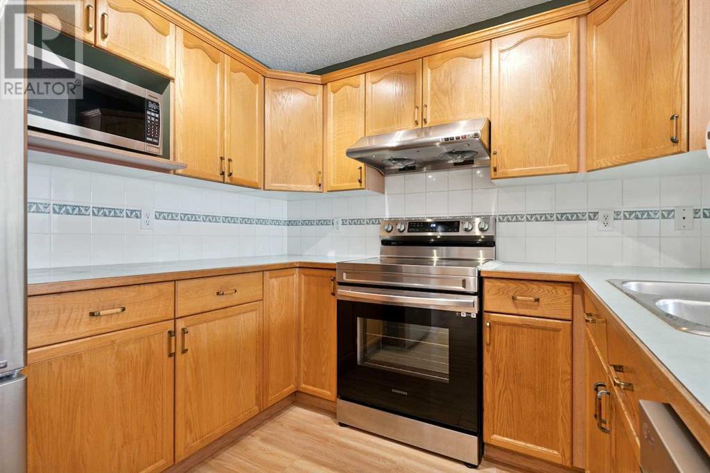 Single Family House for Sale in  Covewood Park NE Coventry Hills Calgary 