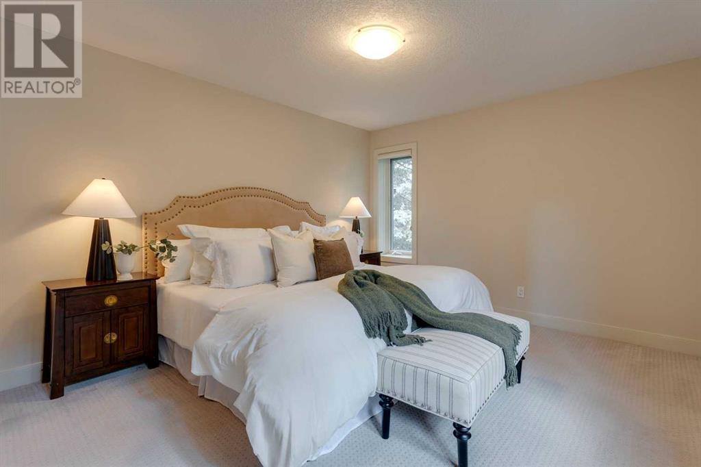 Single Family House for Sale in    Street SW Killarney/Glengarry Calgary 