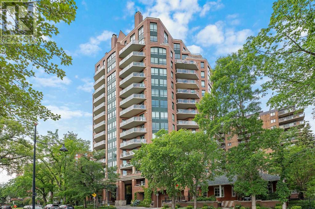 201, 228 26 Avenue SW, Calgary, Alberta