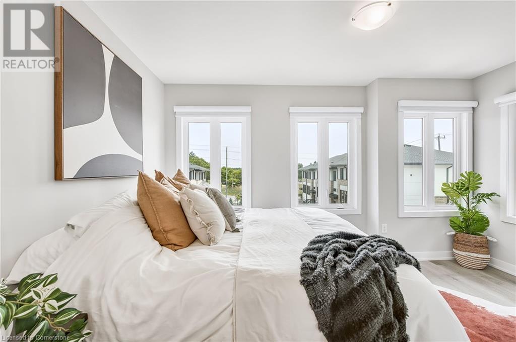 Photo 34 of 527 Shaver Road Road Unit 7, Ancaster ON
